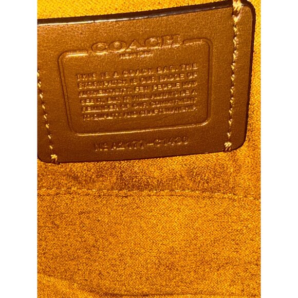 Coach Signature Canvas Ellen Beige Crossbody Bag With Magnetic Closure Good EUC - Picture 8 of 11